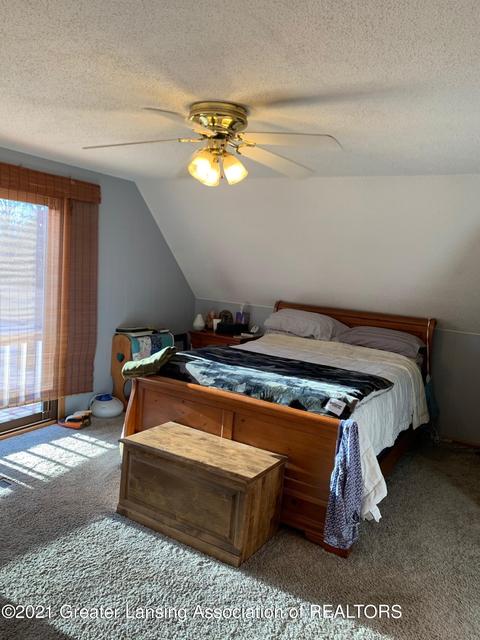 9586 Fenner Rd, Perry, MI 48872 photo 12