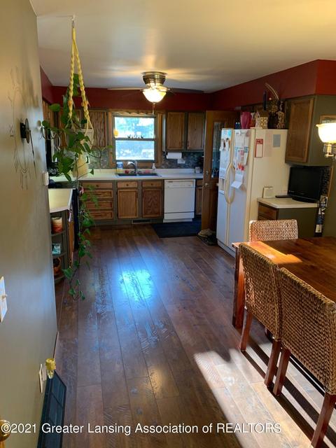 9586 Fenner Rd, Perry, MI 48872 photo 10