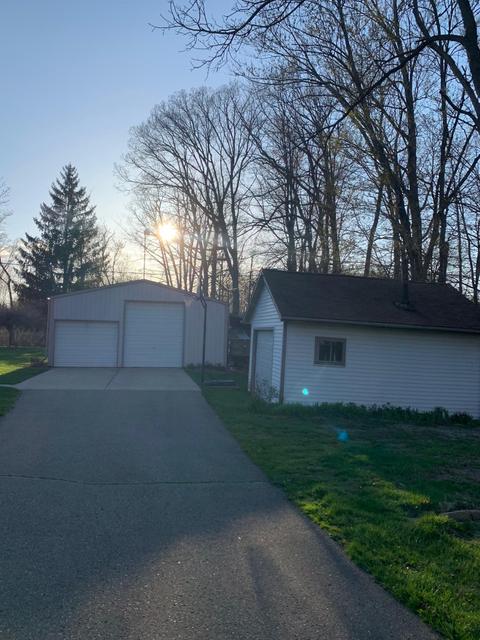 9586 Fenner Rd, Perry, MI 48872 photo 6