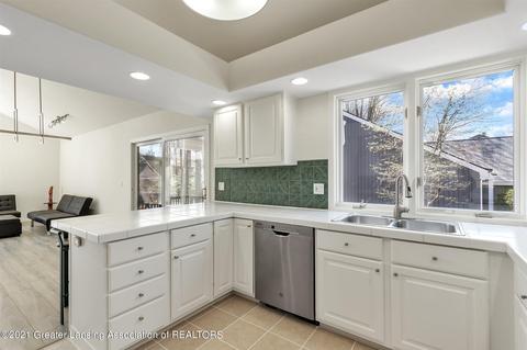 6037 Oakpark Trl, Haslett, MI 48840 photo 20