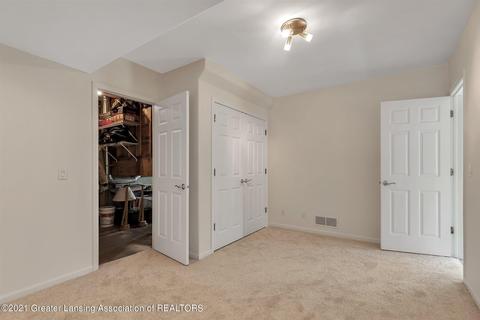 6037 Oakpark Trl, Haslett, MI 48840 photo 38