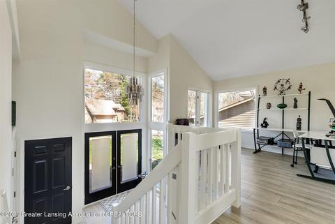 6037 Oakpark Trl, Haslett, MI 48840 photo 12
