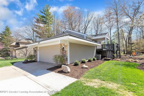 6037 Oakpark Trl, Haslett, MI 48840 photo 7
