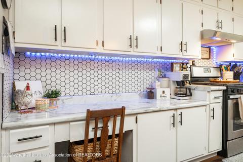417 Adalaide St, Maple Rapids, MI 48853 photo 7