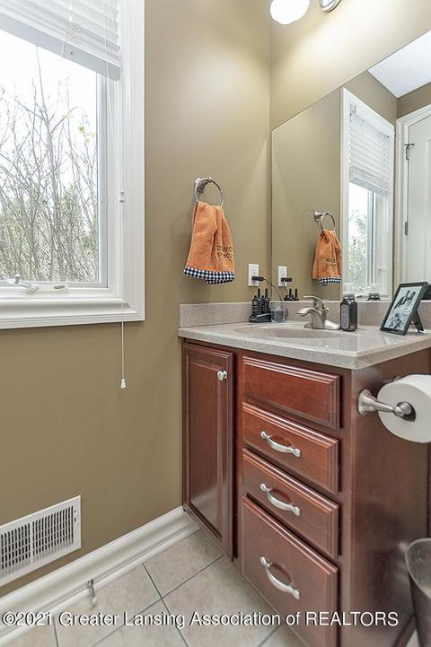 12740 Warm Creek Dr, Dewitt, MI 48820 photo 24