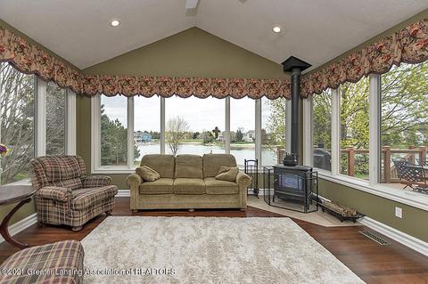12740 Warm Creek Dr, Dewitt, MI 48820 photo 9