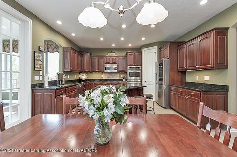 12740 Warm Creek Dr, Dewitt, MI 48820 photo 16