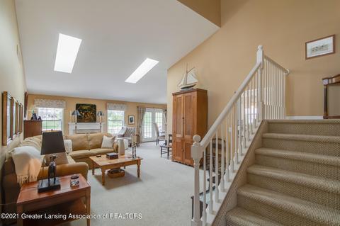 505 Wendover Dr, Lansing, MI 48906 photo 20