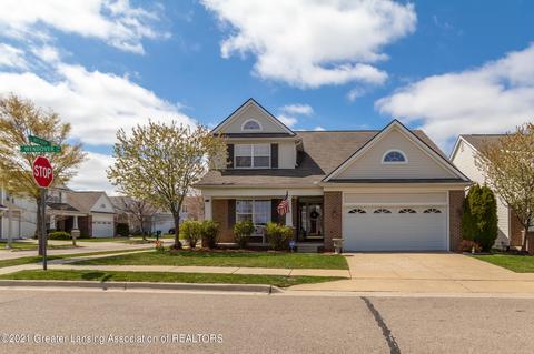 505 Wendover Dr, Lansing, MI 48906