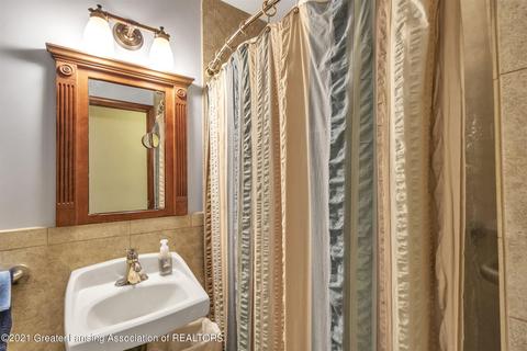 460 E Dexter Trl, Mason, MI 48854 photo 18