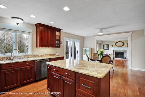 107 Windyrush Ln, Dewitt, MI 48820 photo 17