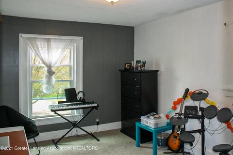 1340 Eureka St, Lansing, MI 48912 photo 21