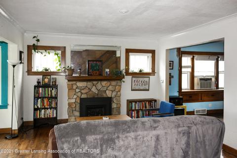 1340 Eureka St, Lansing, MI 48912 photo 7
