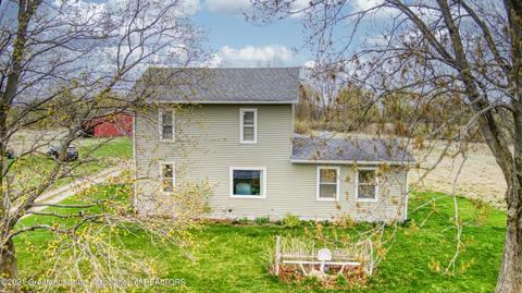 10280 W Herbison Rd, Eagle, MI 48822 photo 1