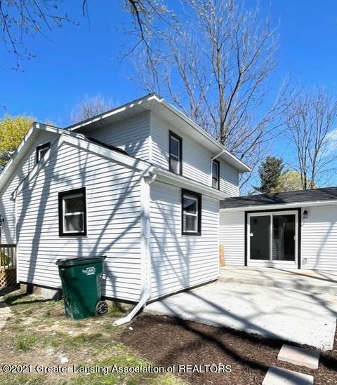 344 E Miller Rd, Lansing, MI 48911 photo 3