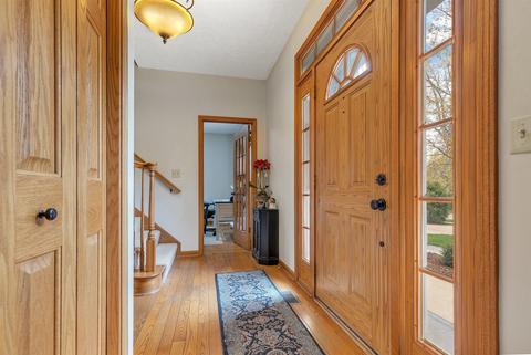 1094 Buckingham Rd, Haslett, MI 48840 photo 6