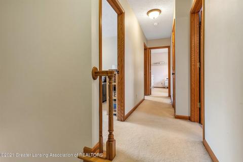 1094 Buckingham Rd, Haslett, MI 48840 photo 26