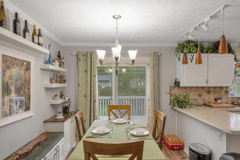 5919 Shaw St, Haslett, MI 48840 photo 11