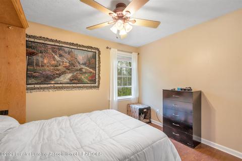 5919 Shaw St, Haslett, MI 48840 photo 23