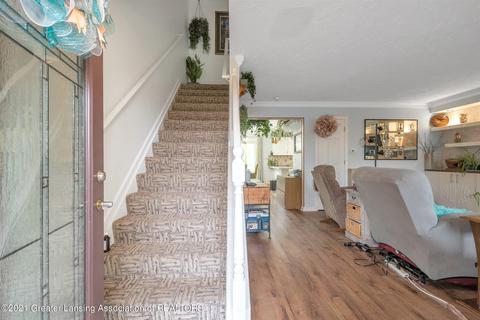 5919 Shaw St, Haslett, MI 48840 photo 6
