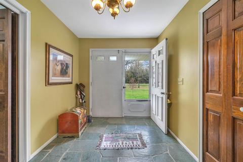 14574 S Dunn Rd, Haslett, MI 48840 photo 6