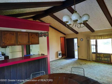 136 Cherry St, Dimondale, MI 48821 photo 5