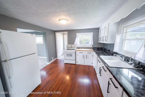 9134 Coleman Rd, Haslett, MI 48840 photo 9