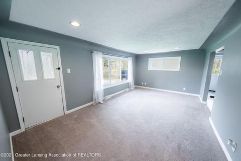 9134 Coleman Rd, Haslett, MI 48840 photo 3