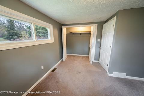 9134 Coleman Rd, Haslett, MI 48840 photo 15