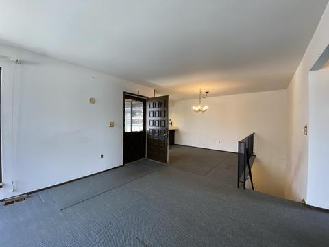 2719 Roundtree Dr, Troy, MI 48083 photo 7