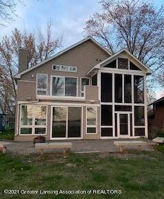 6215 E Lake Dr, Haslett, MI 48840 photo 2