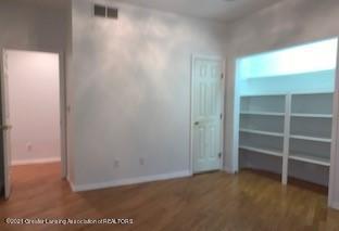 6215 E Lake Dr, Haslett, MI 48840 photo 9