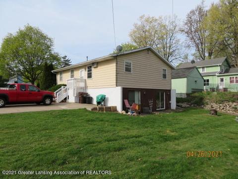 435 E Oak St, Mason, MI 48854 photo 2