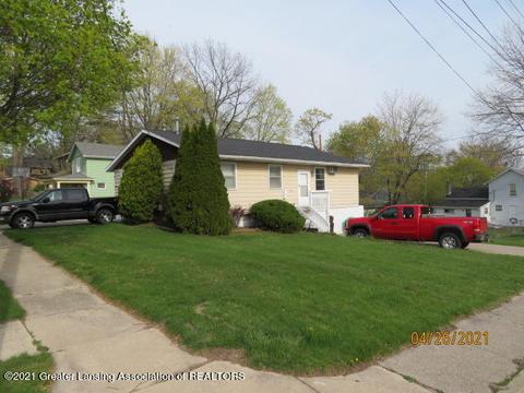 435 E Oak St, Mason, MI 48854 photo 1