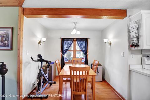 6823 Cooper Rd, Lansing, MI 48911 photo 13