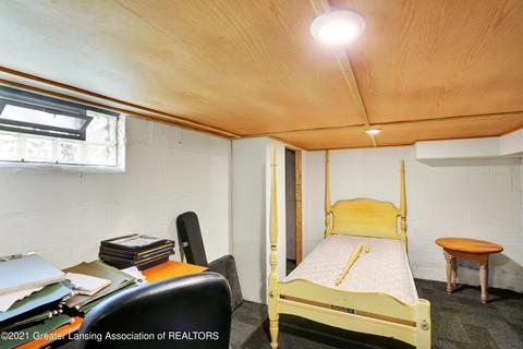 6823 Cooper Rd, Lansing, MI 48911 photo 21