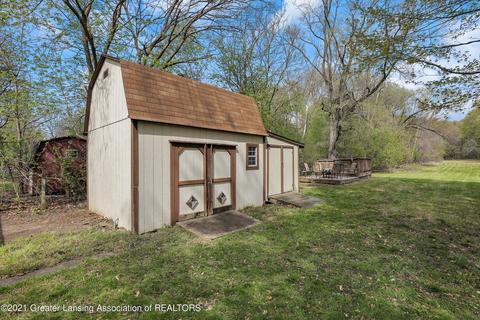 6823 Cooper Rd, Lansing, MI 48911 photo 24