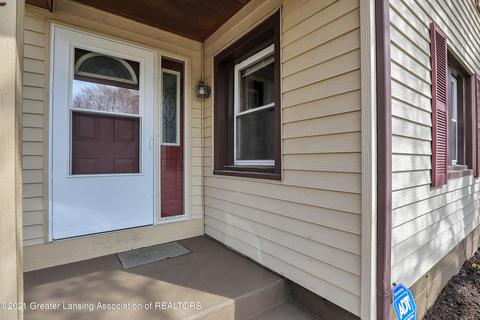 6823 Cooper Rd, Lansing, MI 48911 photo 4