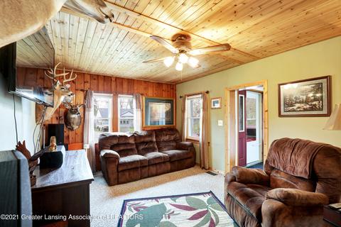 6823 Cooper Rd, Lansing, MI 48911 photo 8