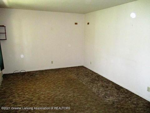 13474 Tucker Dr, Dewitt, MI 48820 photo 9