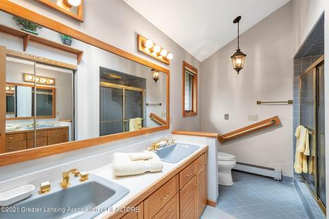 2900 Pine Tree Rd, Lansing, MI 48911 photo 23