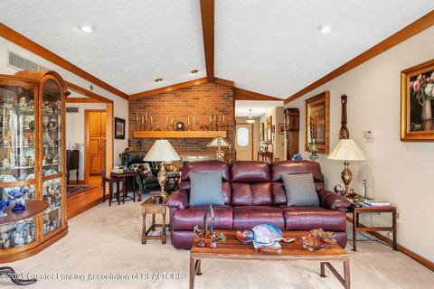2900 Pine Tree Rd, Lansing, MI 48911 photo 6