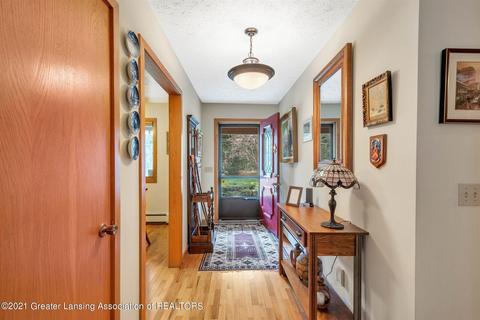 2900 Pine Tree Rd, Lansing, MI 48911 photo 3