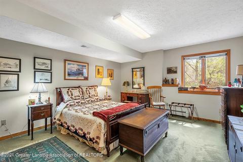 2900 Pine Tree Rd, Lansing, MI 48911 photo 27