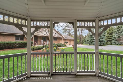 2900 Pine Tree Rd, Lansing, MI 48911 photo 44