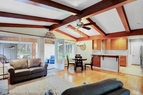 1180 E Twinbrook Dr, Dewitt, MI 48820 photo 3