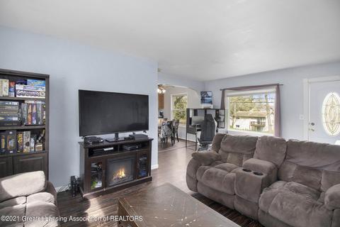 6283 Marsh Rd, Haslett, MI 48840 photo 6