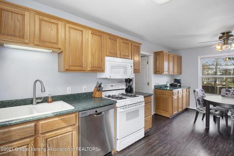 6283 Marsh Rd, Haslett, MI 48840 photo 16