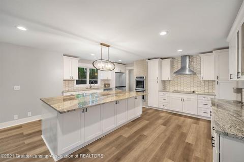 4635 Sequoia Trl, Okemos, MI 48864 photo 15