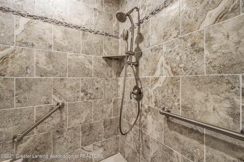 4635 Sequoia Trl, Okemos, MI 48864 photo 33